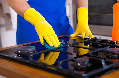 Cleaning-and-maintenance-service